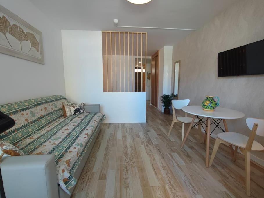 3Min Walk Playa Del Ingles Apartment San Bartolomé Zewnętrze zdjęcie